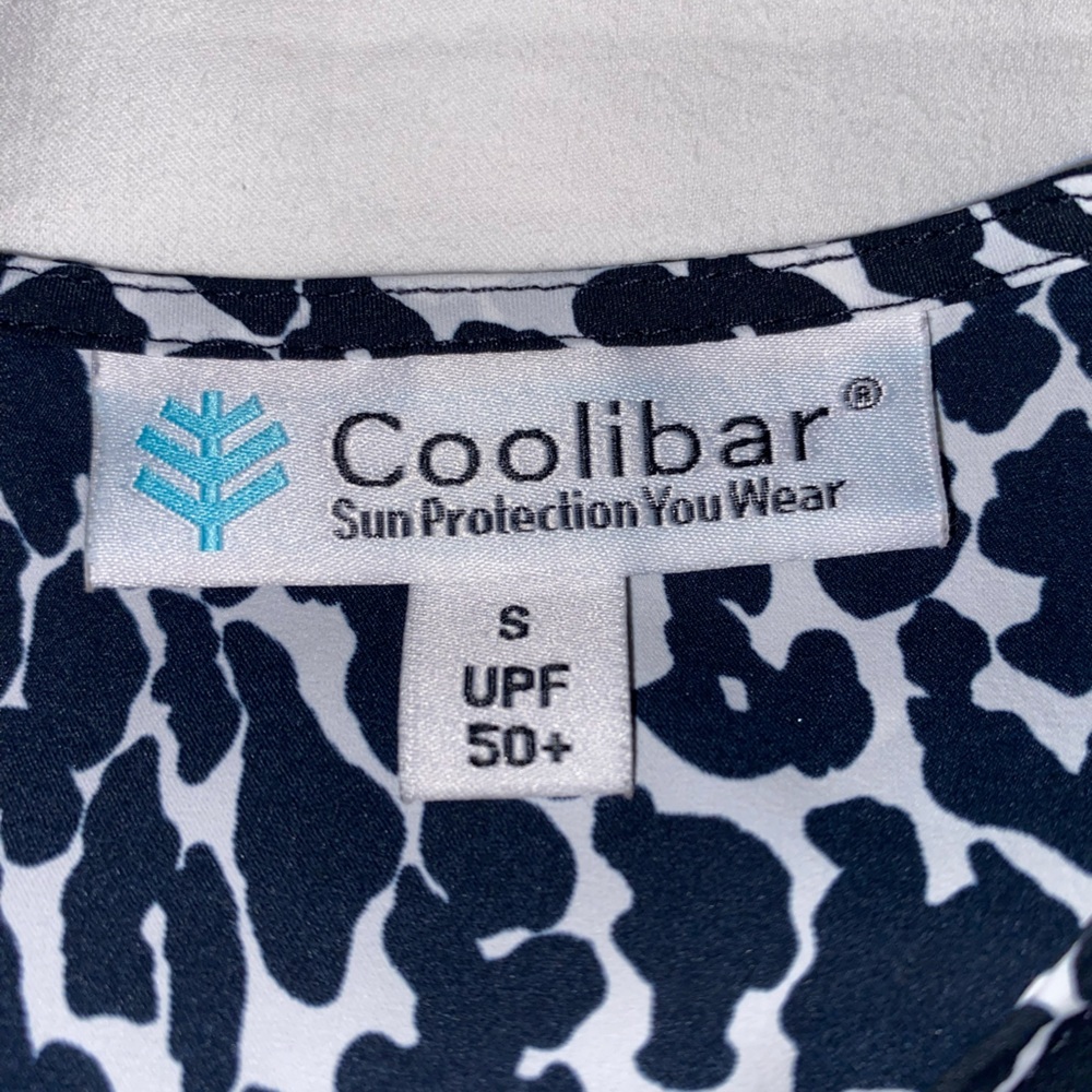 Coolibar Black and White Sleeveless Blouse - Picture 2 of 2
